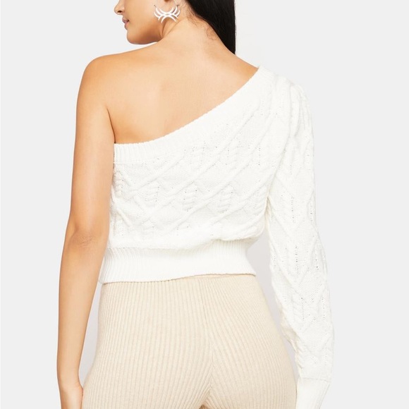 Off the shoulder cable knitted top - Picture 3 of 4